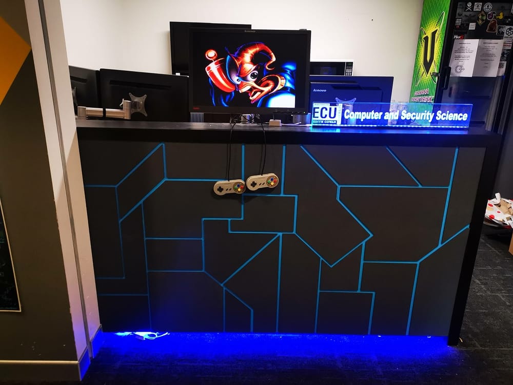 New Helpdesk with facade